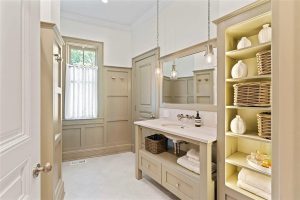 Paneled Bath